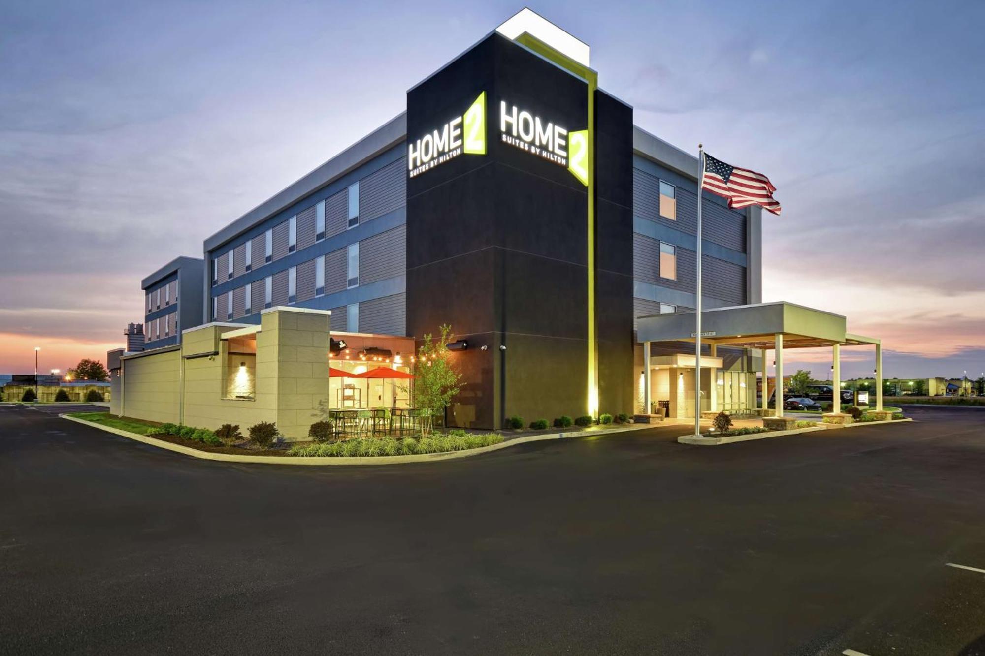 Home2 Suites By Hilton Terre Haute Bagian luar foto