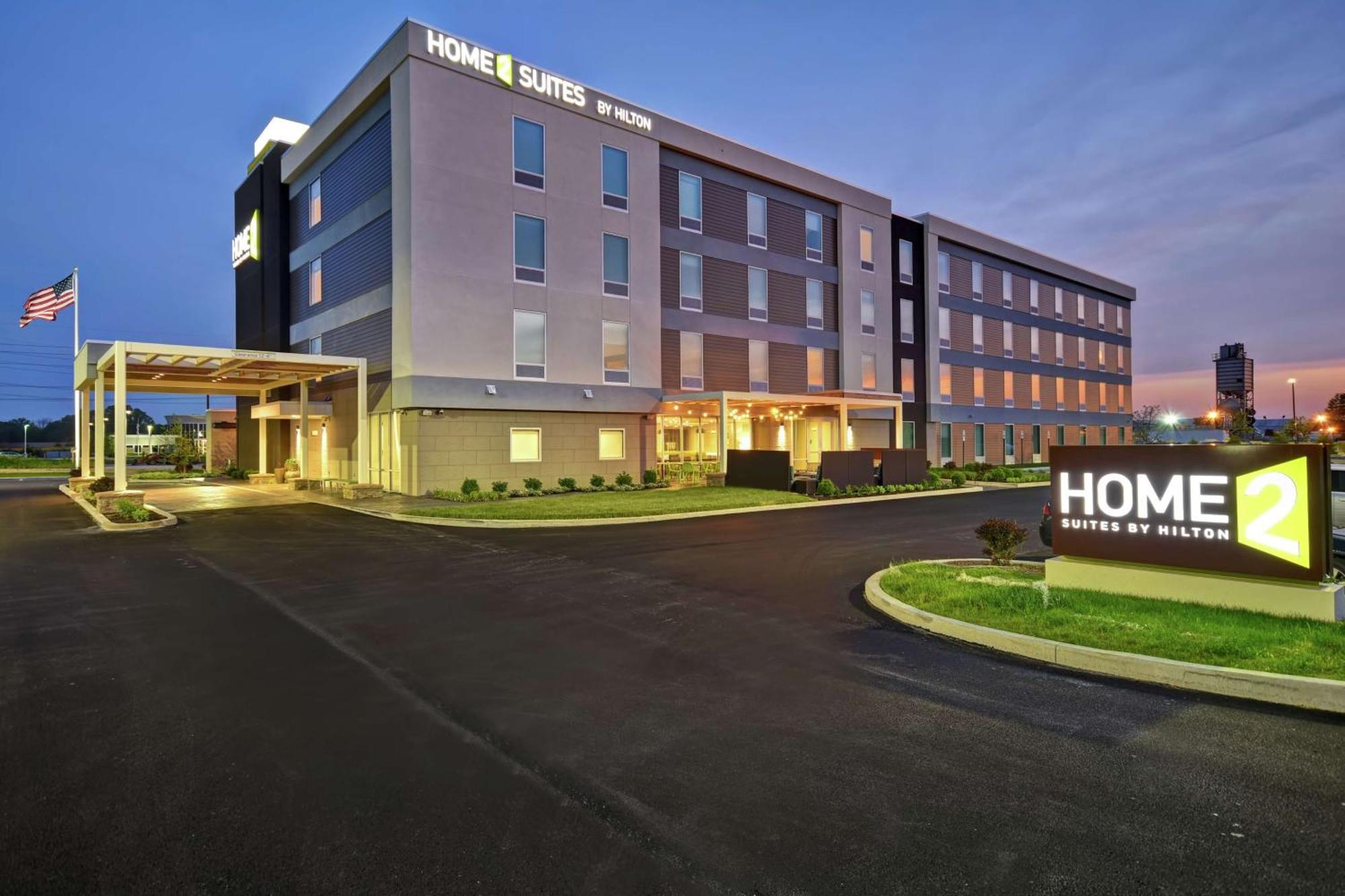 Home2 Suites By Hilton Terre Haute Bagian luar foto