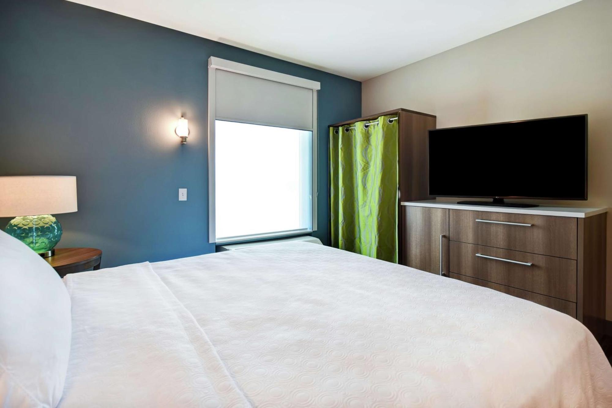Home2 Suites By Hilton Terre Haute Bagian luar foto