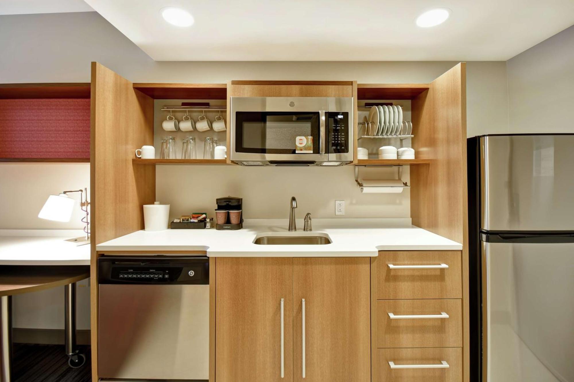 Home2 Suites By Hilton Terre Haute Bagian luar foto